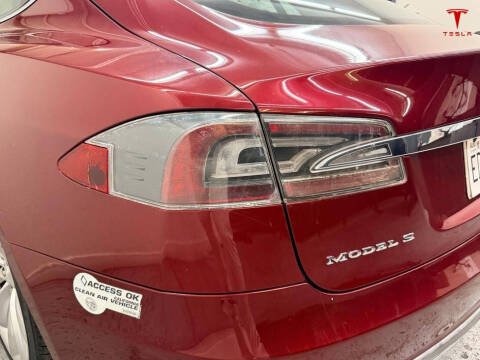 2012 Tesla Model S