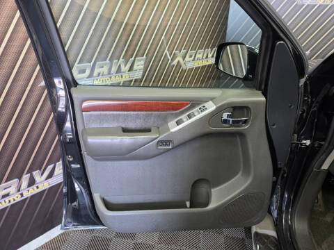 2012 Nissan Pathfinder LE