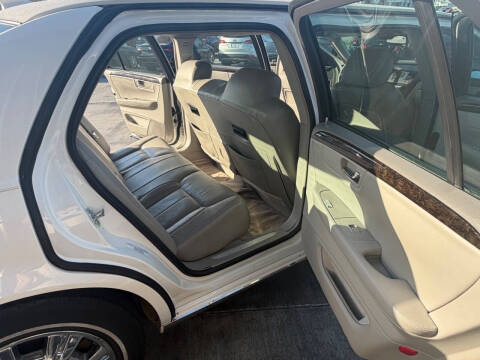 2011 Cadillac DTS Pro Coachbuilder Limo