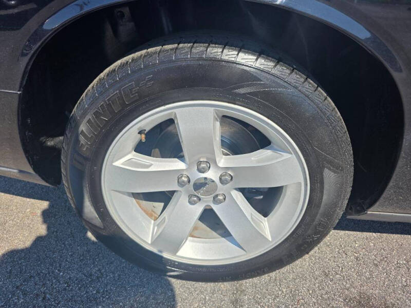 2012 Dodge Challenger SXT