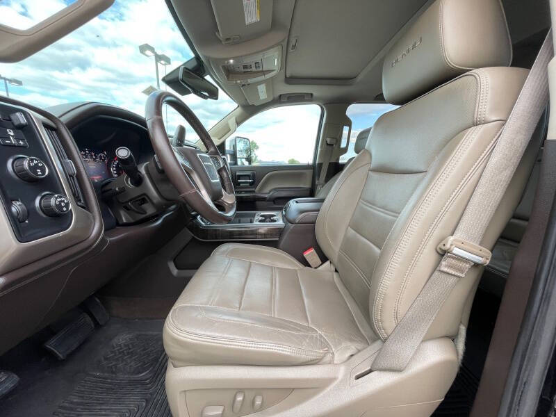 2015 GMC Sierra 2500HD Denali