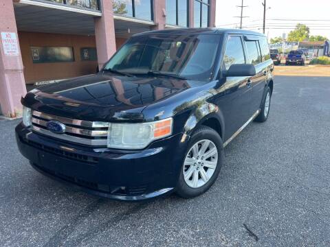 2009 Ford Flex for sale at AROUND THE WORLD AUTO SALES in Denver CO