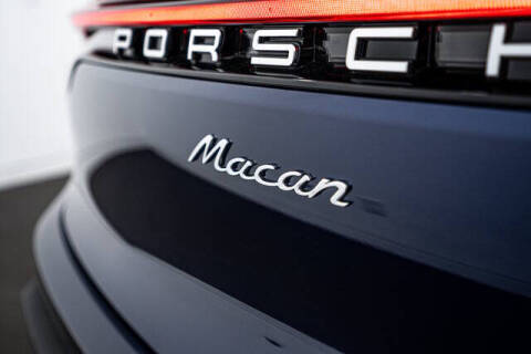 2025 Porsche Macan