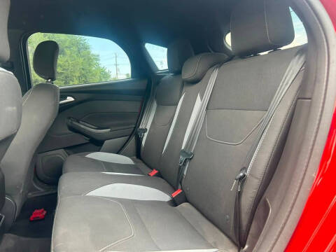 2018 Ford Focus ST