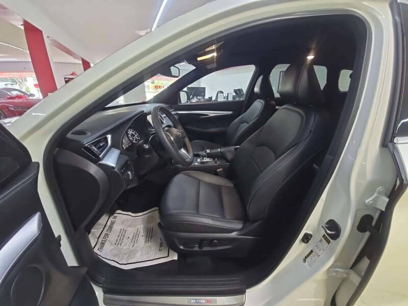 2020 Infiniti QX50 Essential