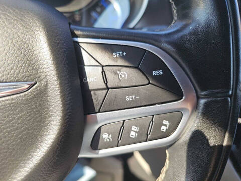 2022 Chrysler Pacifica Hybrid Touring L