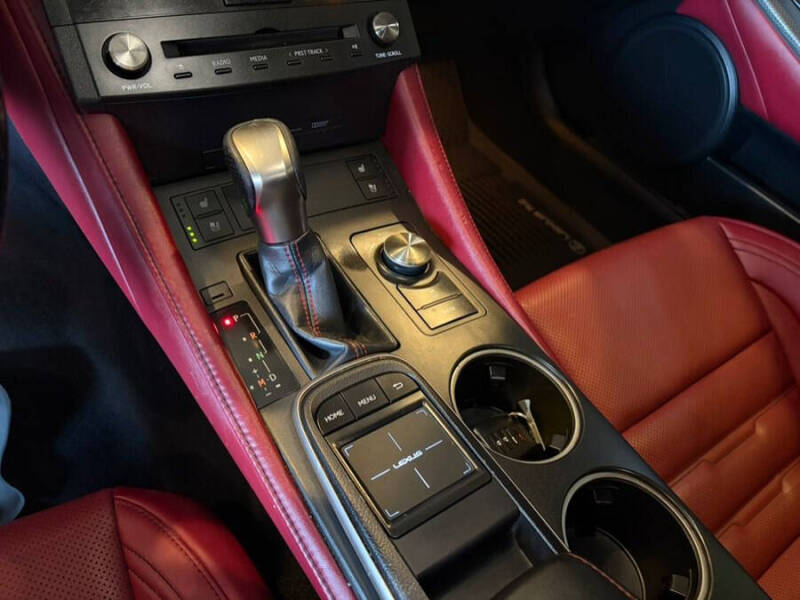 2017 Lexus RC 300