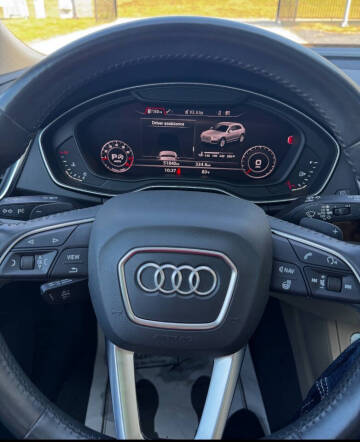2018 Audi Q5 2.0T quattro Premium Plus