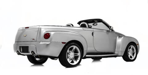 2004 Chevrolet SSR LS