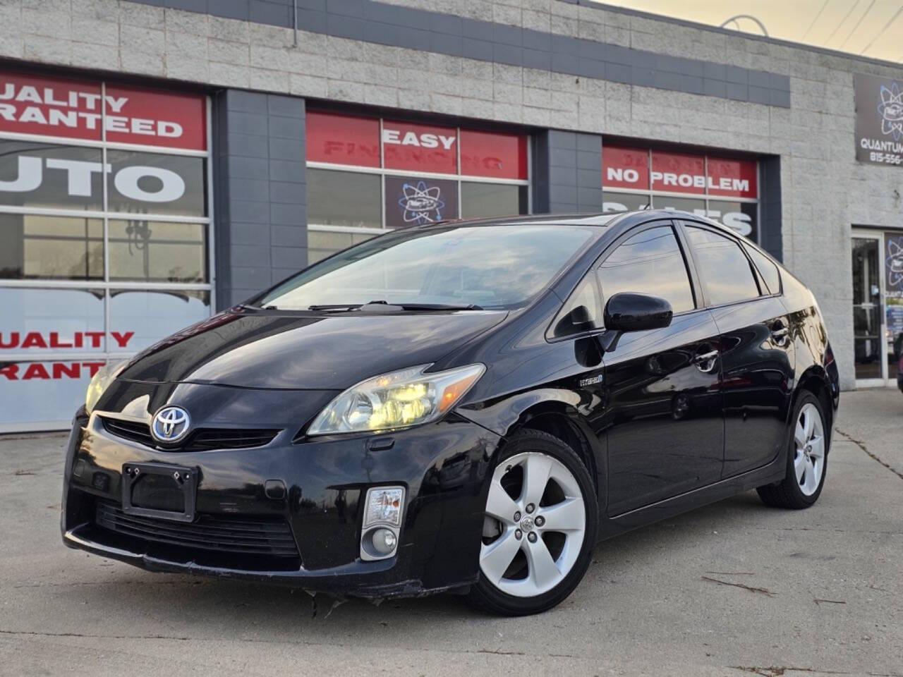 2010 Toyota Prius for sale at Quantum Auto Co in Plainfield, IL