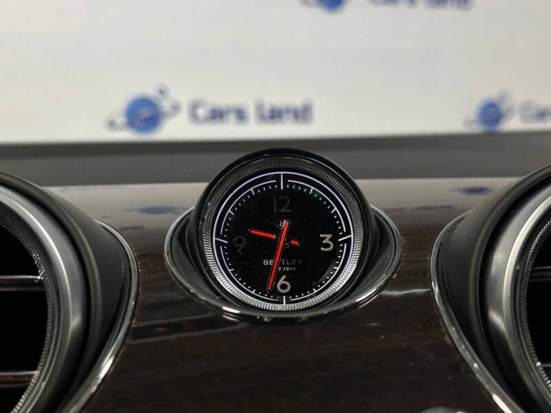 2019 Bentley Bentayga V8