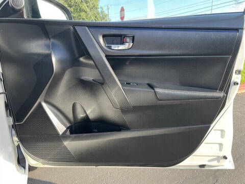 2017 Toyota Corolla SE