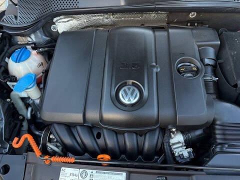 2012 Volkswagen Beetle 2.5L PZEV