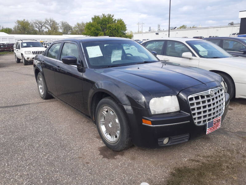 2006 Chrysler 300 for sale at L & J Motors in Mandan ND