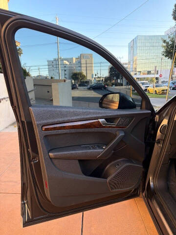 2018 Audi Q5 2.0T quattro Premium Plus