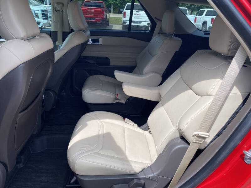 2020 Ford Explorer Platinum