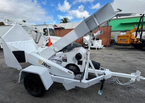 2013 ALTEC WC126A CHIPPER for sale at American Trucks and Equipment in Hollywood FL