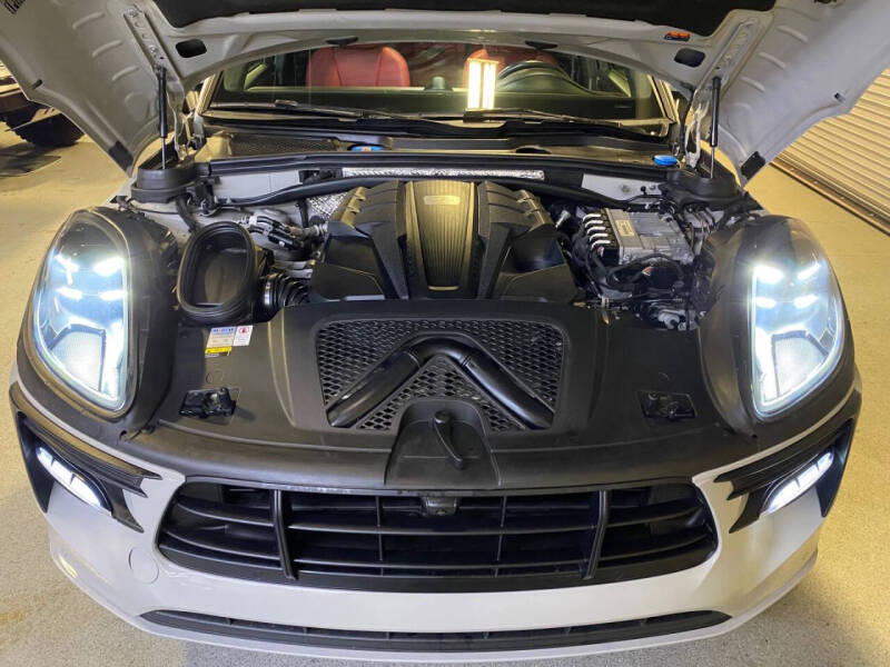 2021 Porsche Macan GTS