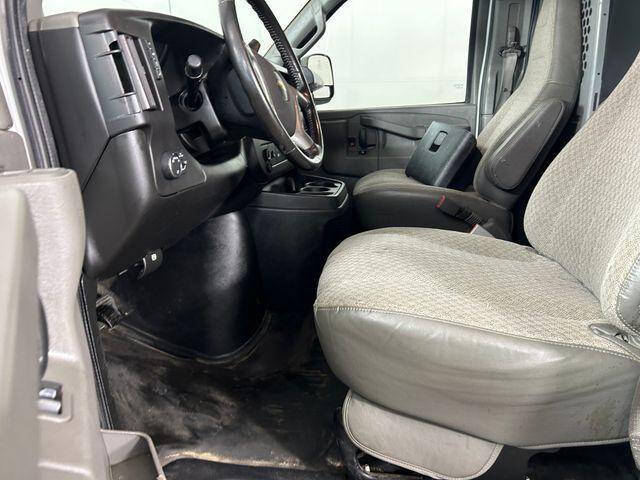 2017 Chevrolet Express 2500