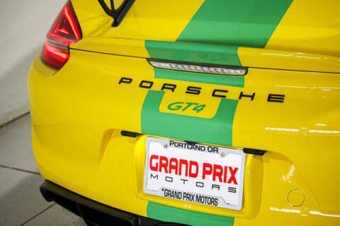 2016 Porsche Cayman GT4