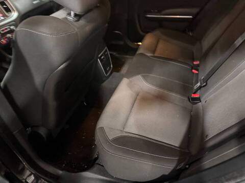 2015 Dodge Charger SXT