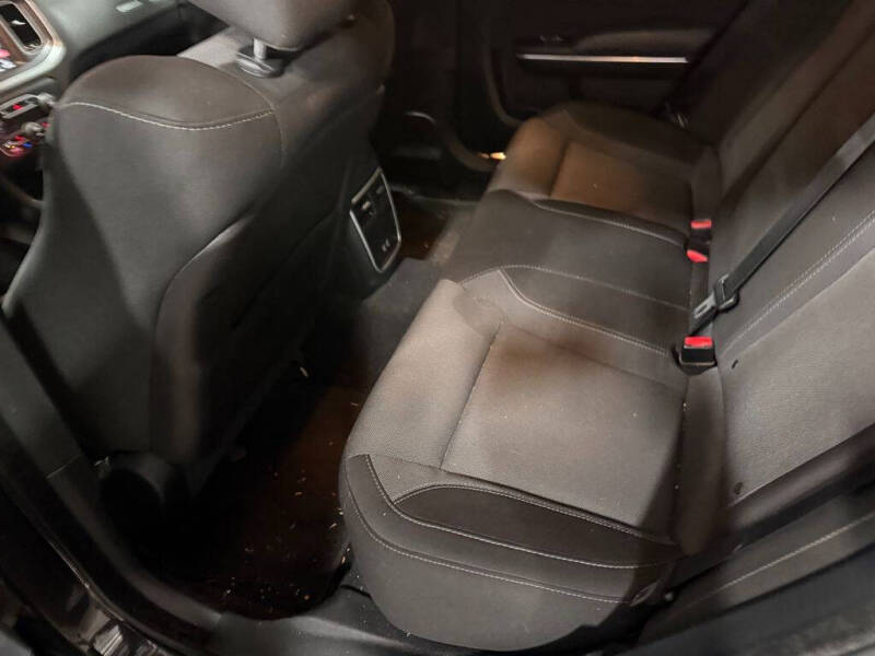 2015 Dodge Charger SXT