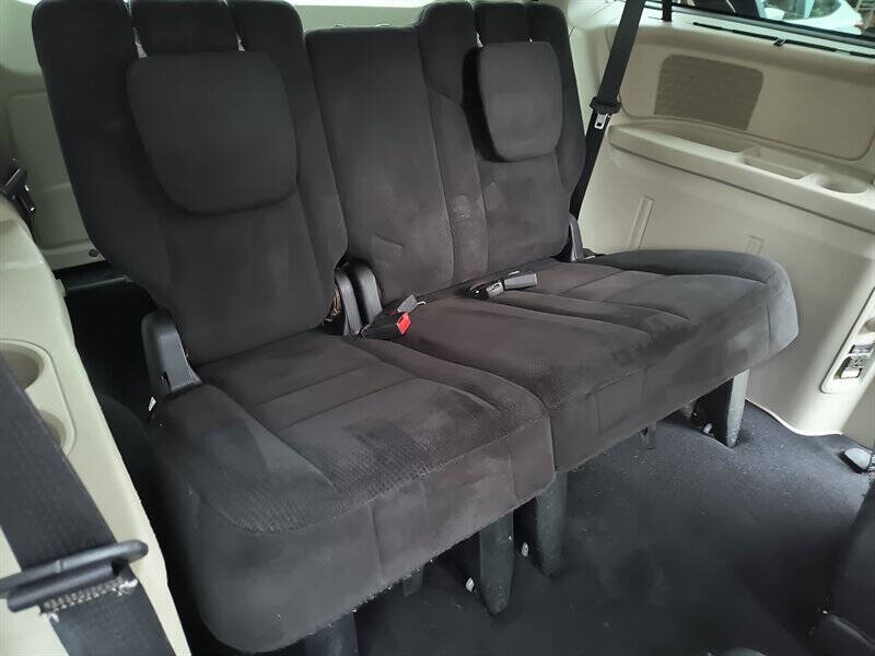 2014 Chrysler Town and Country Touring