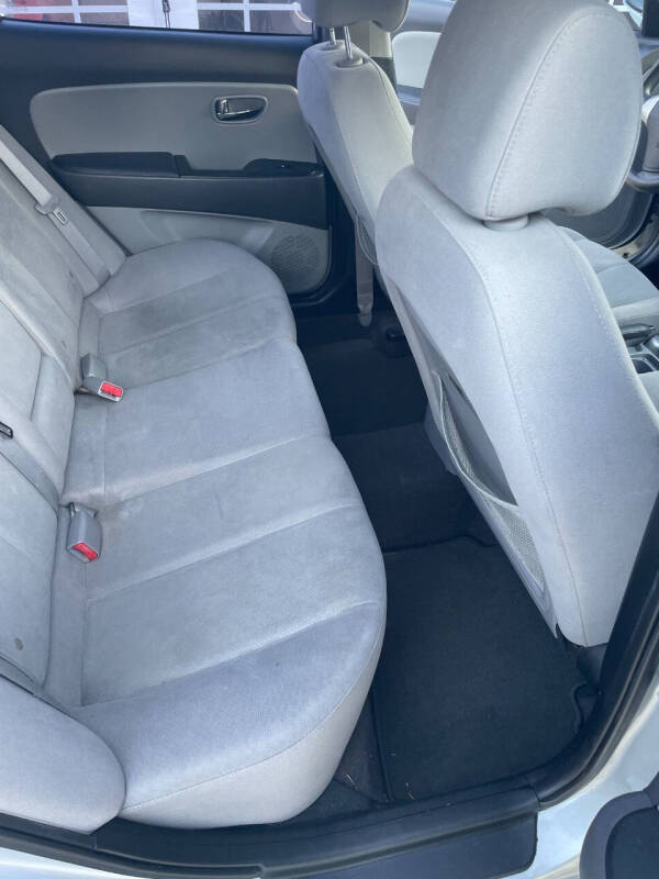 2010 Hyundai Elantra GLS