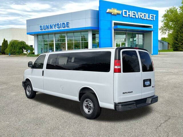 2025 GMC Savana LT 3500