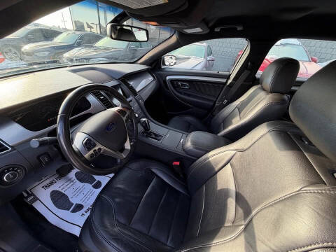 2017 Ford Taurus SEL