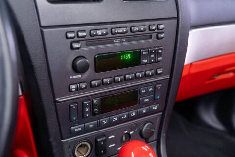 2003 Ford Thunderbird