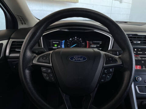 2019 Ford Fusion Hybrid SE