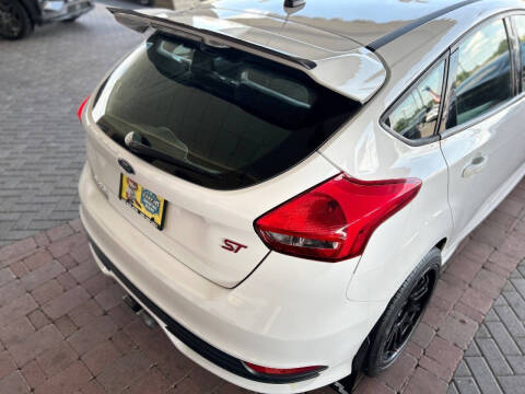 2017 Ford Focus ST