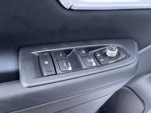 2025 Subaru Forester Touring Hybrid