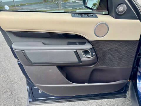 2018 Land Rover Discovery SE