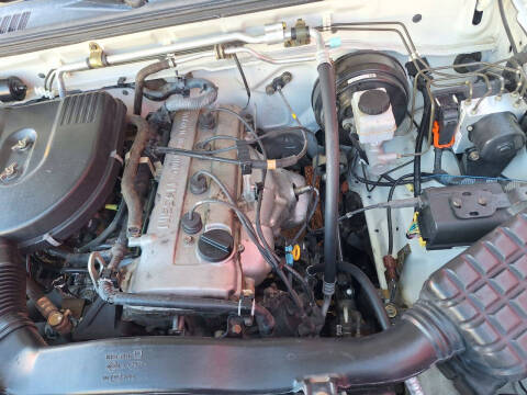 2004 Nissan Frontier XE