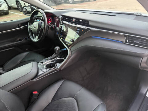 2020 Toyota Camry XSE