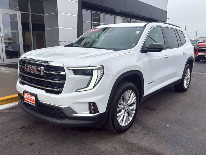 2024 GMC Acadia Elevation