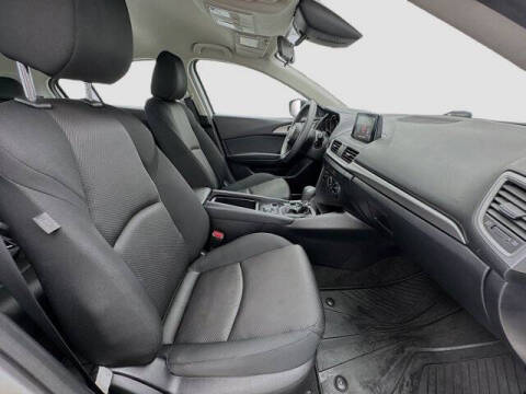2018 Mazda MAZDA3 Sport