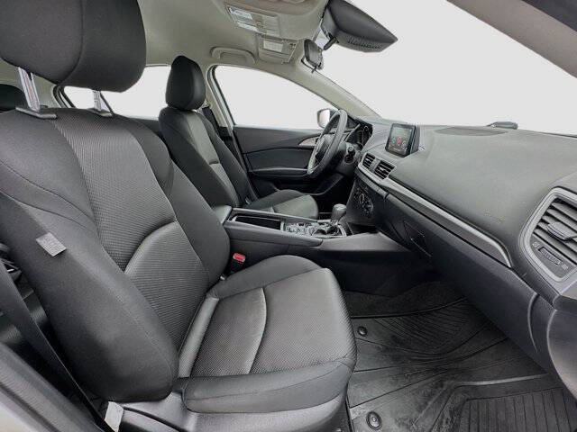 2018 Mazda MAZDA3 Sport