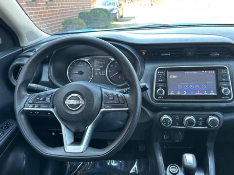 2022 Nissan Kicks S