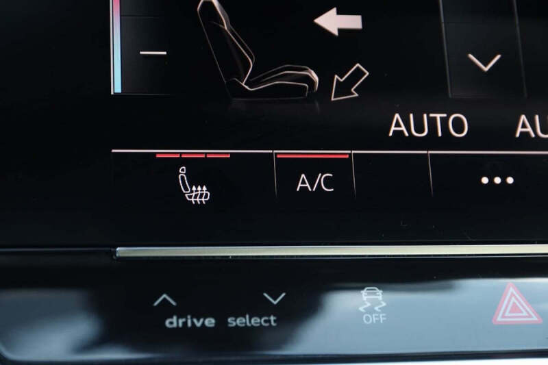 2022 Audi A6 quattro Premium Plus 55 TFSI