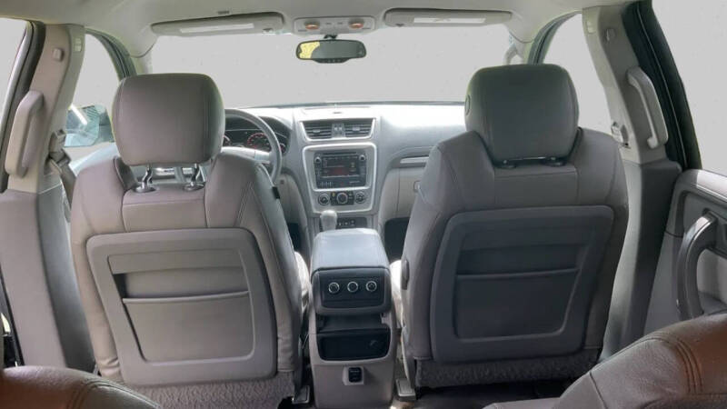 2015 GMC Acadia SLE-2