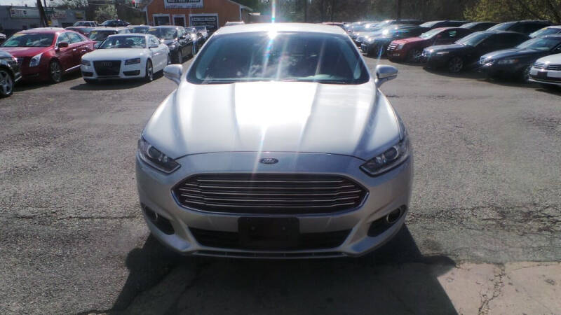 2013 Ford Fusion SE