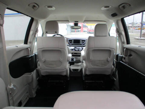 2021 Chrysler Voyager LXi