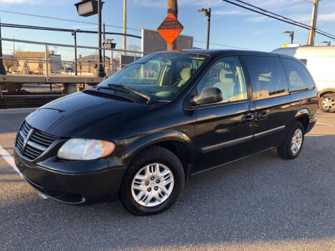 2006 Dodge Grand Caravan SE