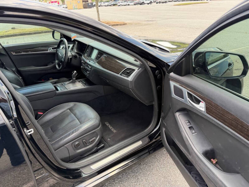 2015 Hyundai Genesis