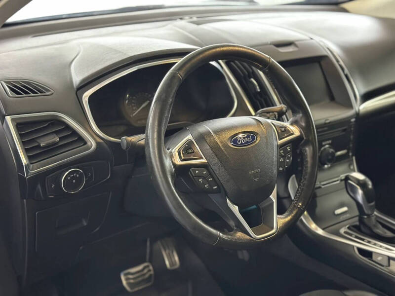 2015 Ford Edge Sport