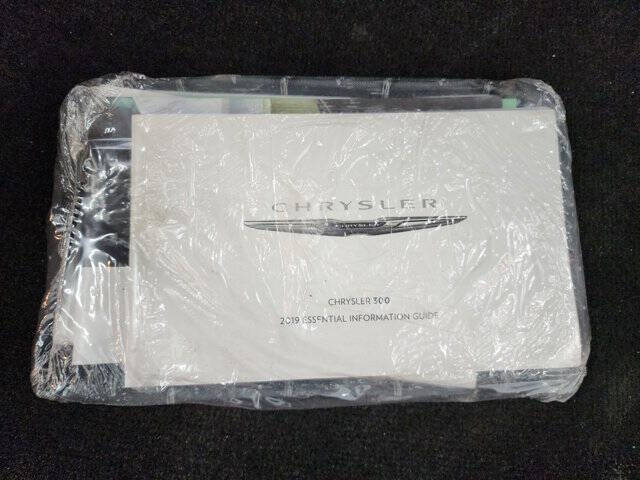 2019 Chrysler 300 Limited