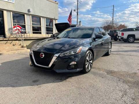 2019 Nissan Altima for sale at Bagwell Motors in Springdale AR